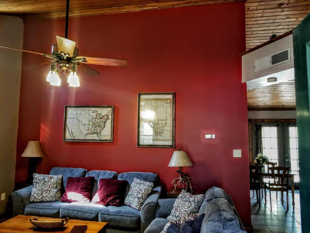 Makanda Oak Grove Cabins 빌라 외부 사진